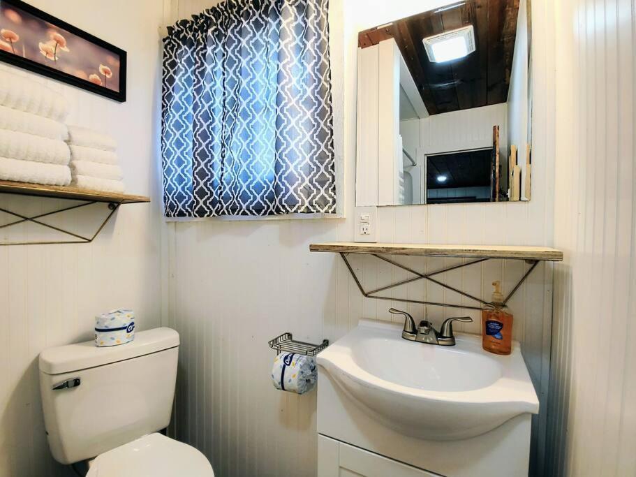 #09 - Large Lakeview One Bedroom- Pet Friendly Hot Springs Ngoại thất bức ảnh
