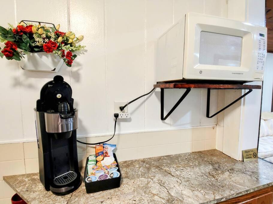 #09 - Large Lakeview One Bedroom- Pet Friendly Hot Springs Ngoại thất bức ảnh